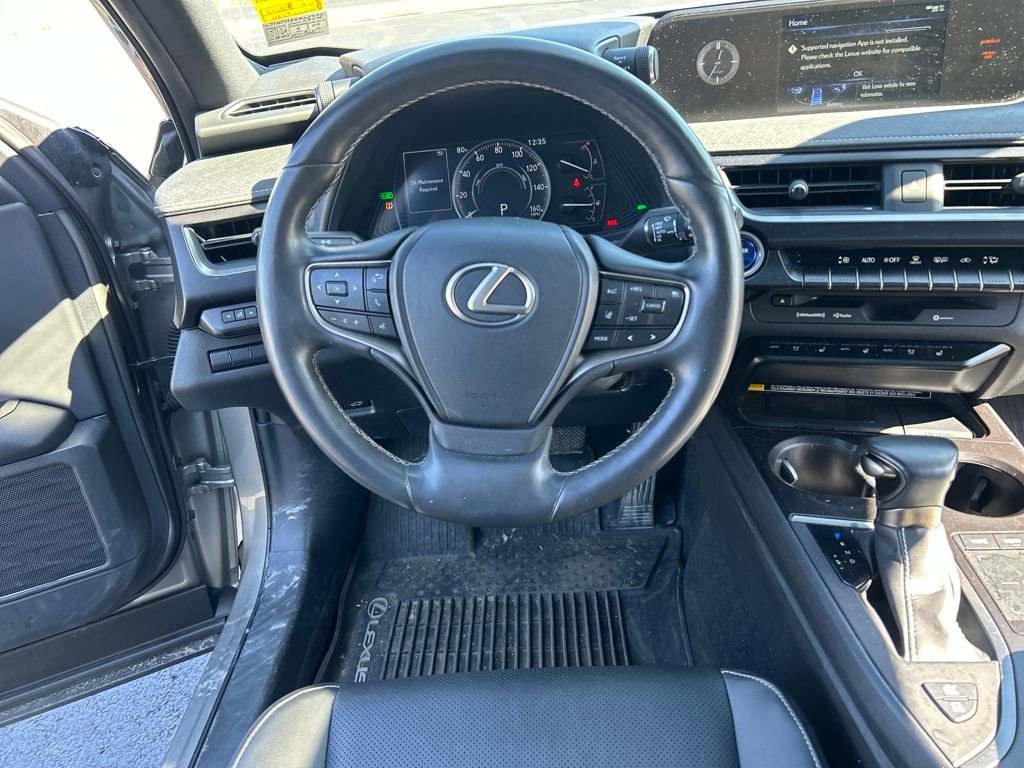 Used 2022 Lexus UX 250h 250h Base w/ Premium Package image 22