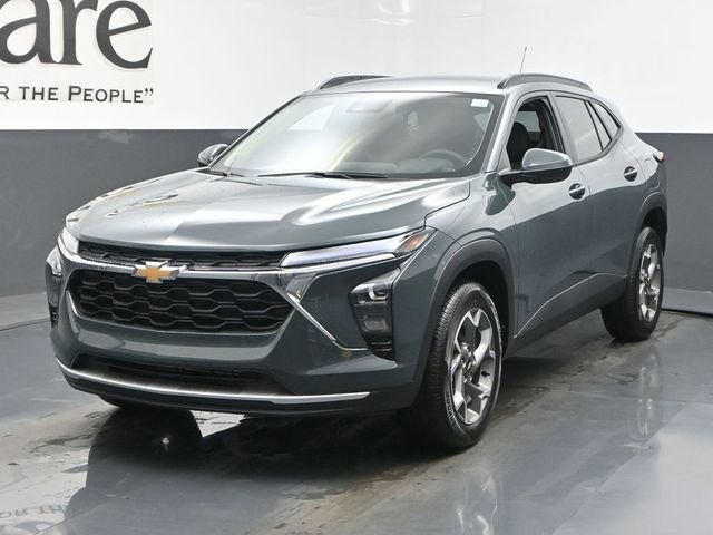 New 2026 Chevrolet Trax LT w/ Driver Confidence Package image 12