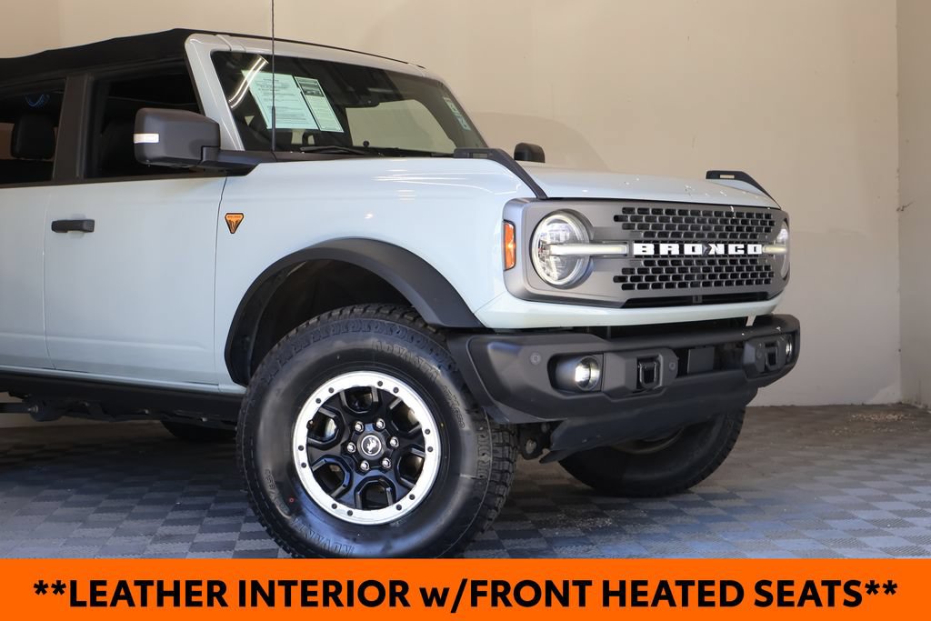 Used 2022 Ford Bronco Badlands AWD/4WD image 3