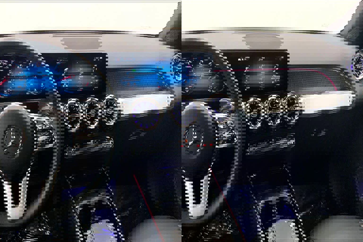 Certified 2022 Mercedes-Benz GLB 250 image 25