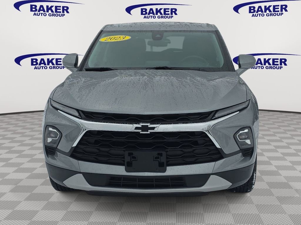 Used 2023 Chevrolet Blazer LT w/ Driver Confidence Package image 2