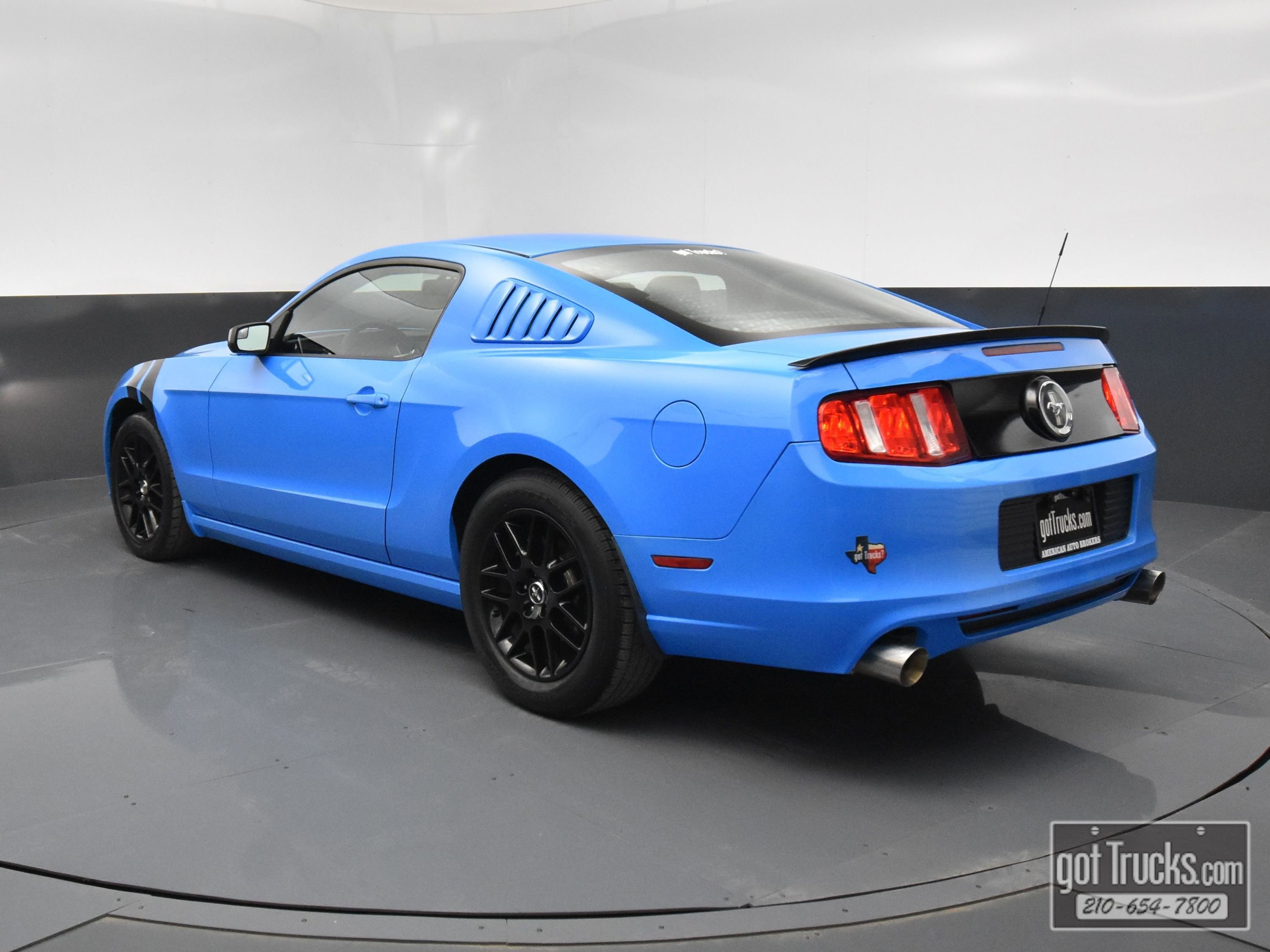Used 2014 Ford Mustang Coupe w/ Equipment Group 102A image 4