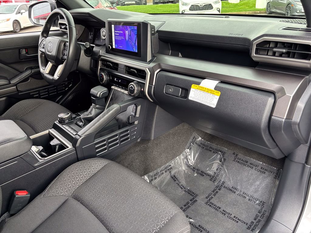 Certified 2025 Toyota 4Runner SR5 image 39