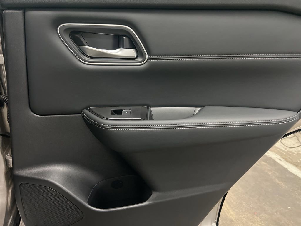 New 2026 Nissan Rogue Platinum w/ Platinum Premium Package image 40