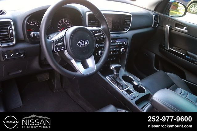 Used 2021 Kia Sportage EX w/ EX Technology Package FWD image 13