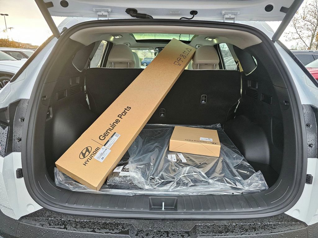 New 2026 Hyundai Tucson Limited image 15