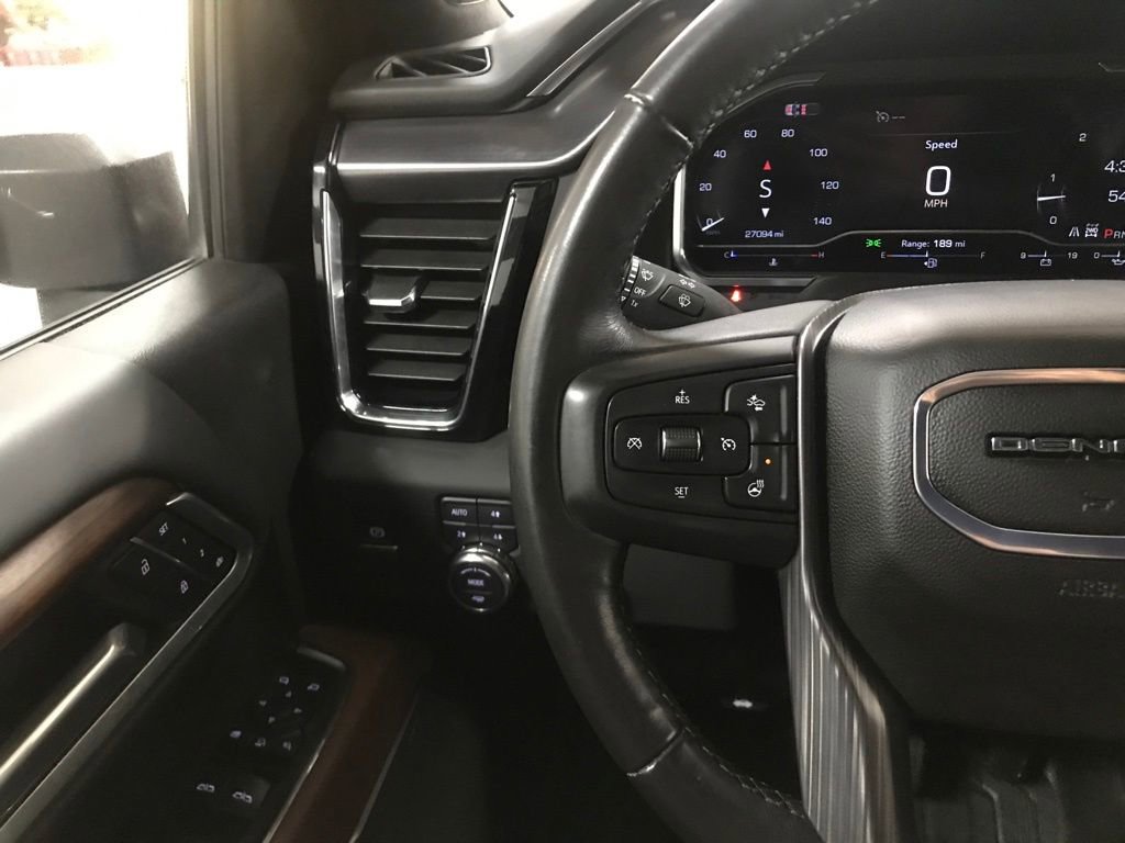 Used 2025 GMC Sierra 3500 Denali Ultimate image 18