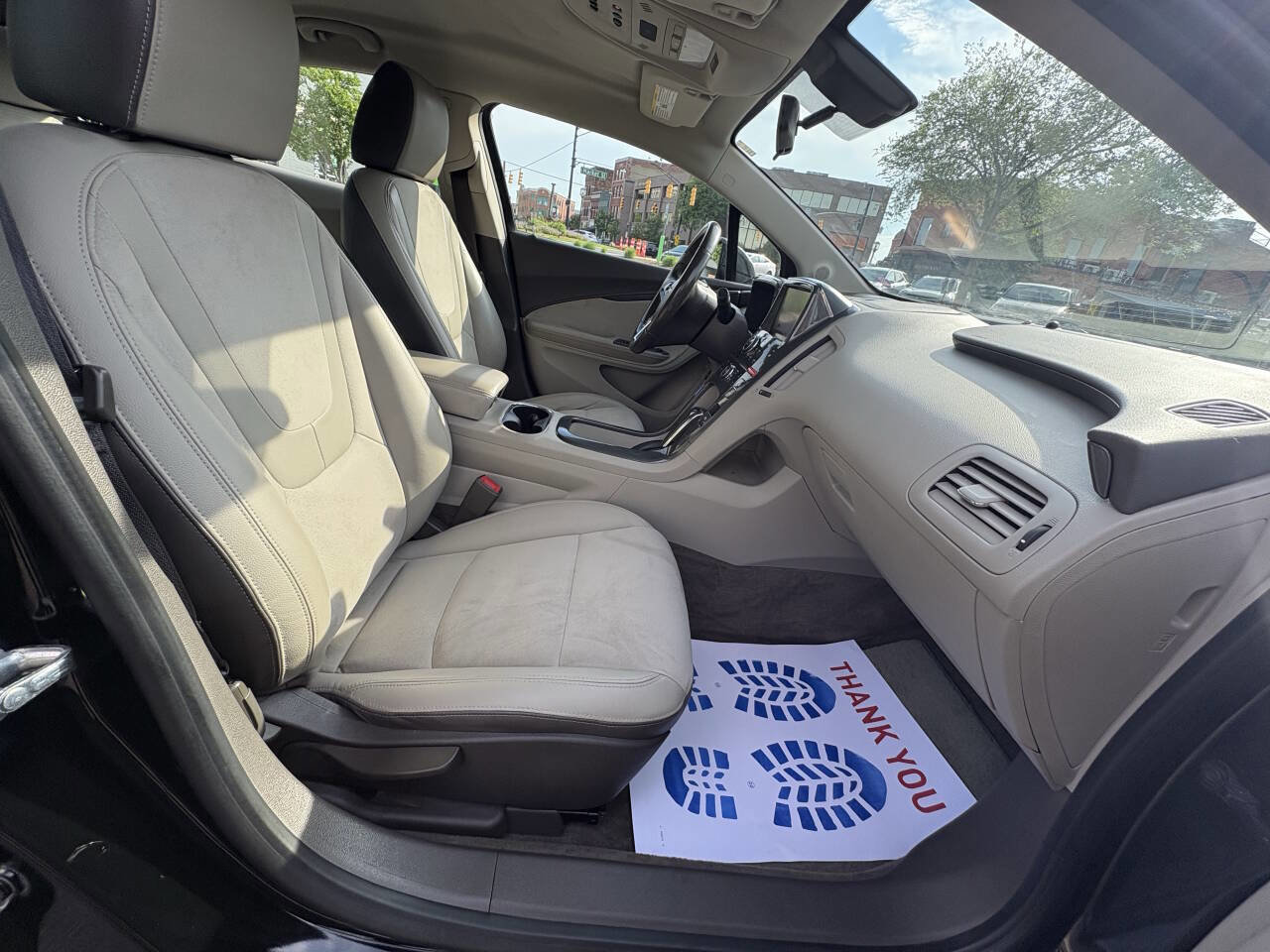 Used 2013 Chevrolet Volt Premium w/ Premium Trim Package image 22