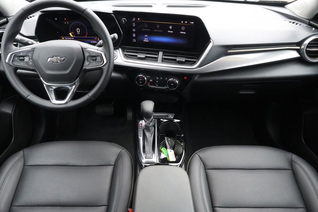 Certified 2024 Chevrolet Trax ACTIV w/ Driver Confidence Package image 16