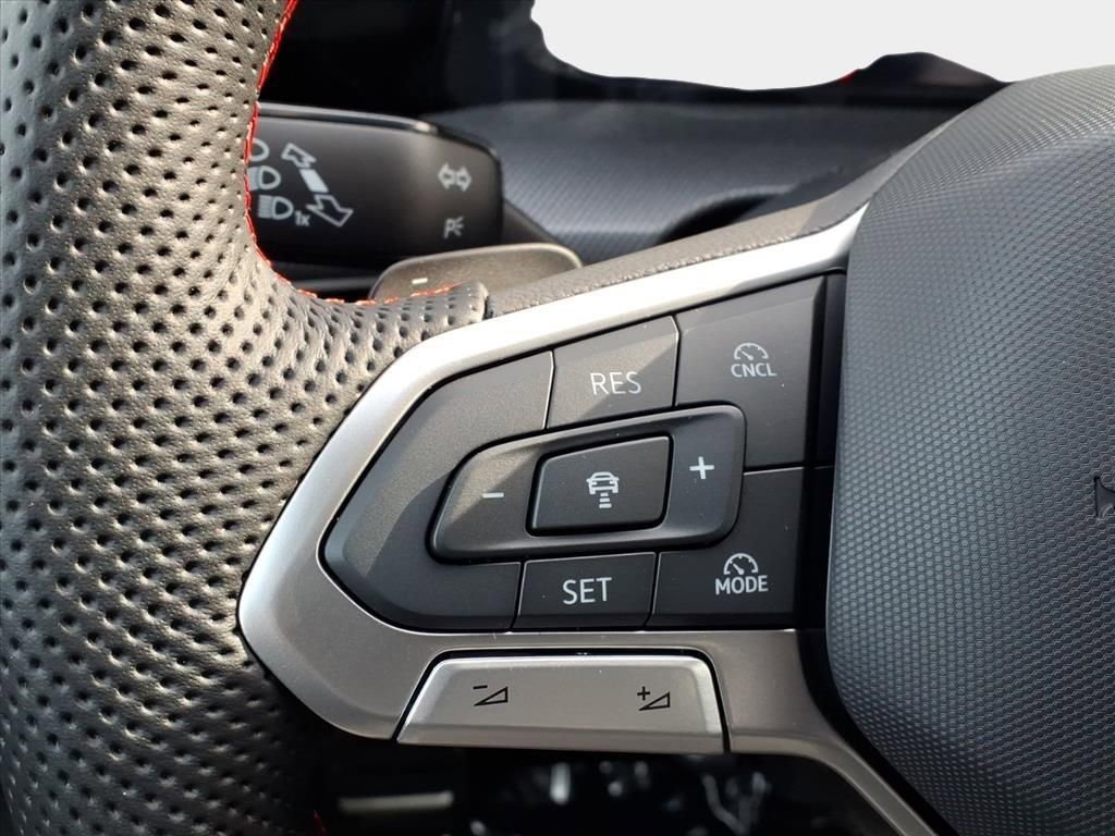New 2026 Volkswagen GTI SE image 17
