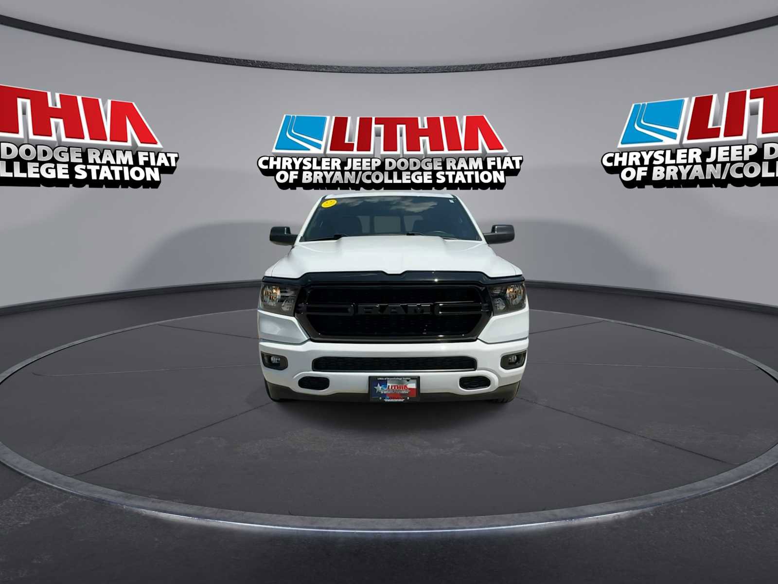 Used 2024 RAM 1500 Tradesman w/ Night Edition image 3