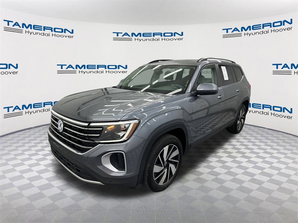 Used 2024 Volkswagen Atlas SE w/ Panoramic Sunroof Package