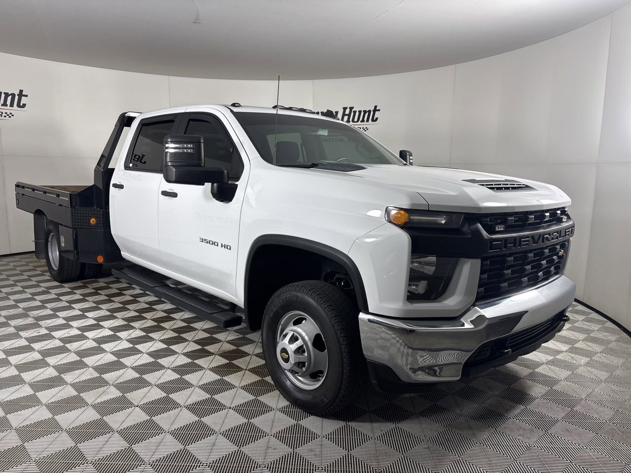 Used 2023 Chevrolet Silverado 3500 W/T w/ WT Convenience Package image 3