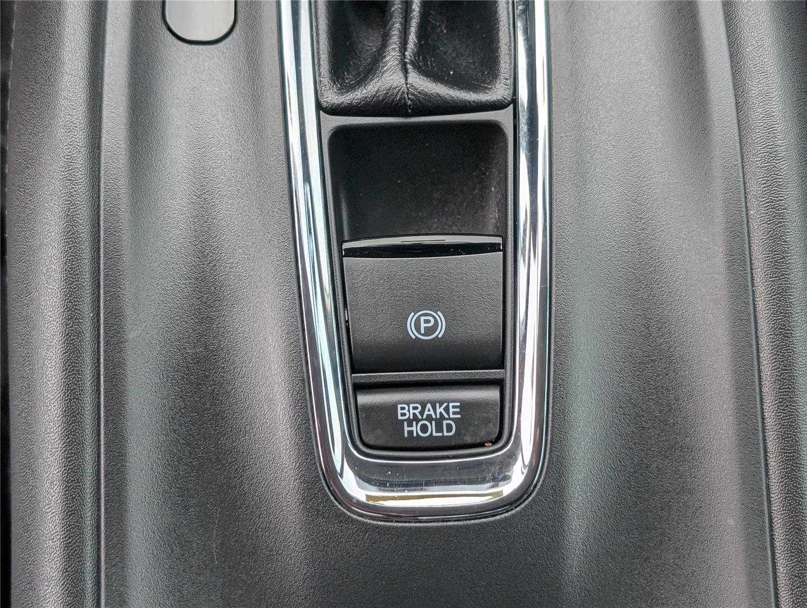 Used 2016 Honda HR-V EX-L image 25