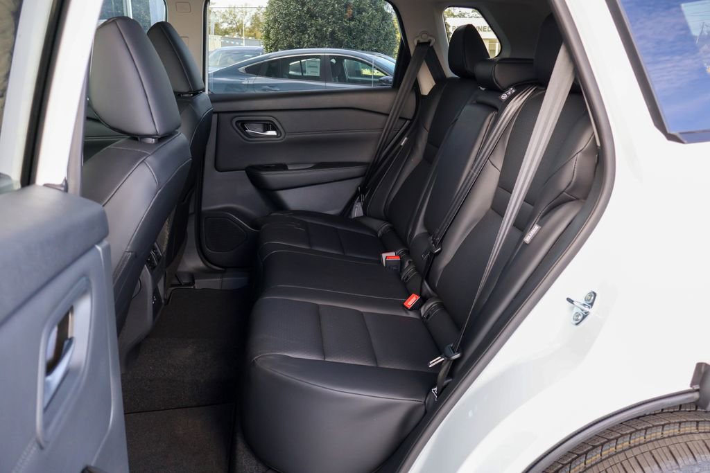 New 2026 Nissan Rogue SV image 8