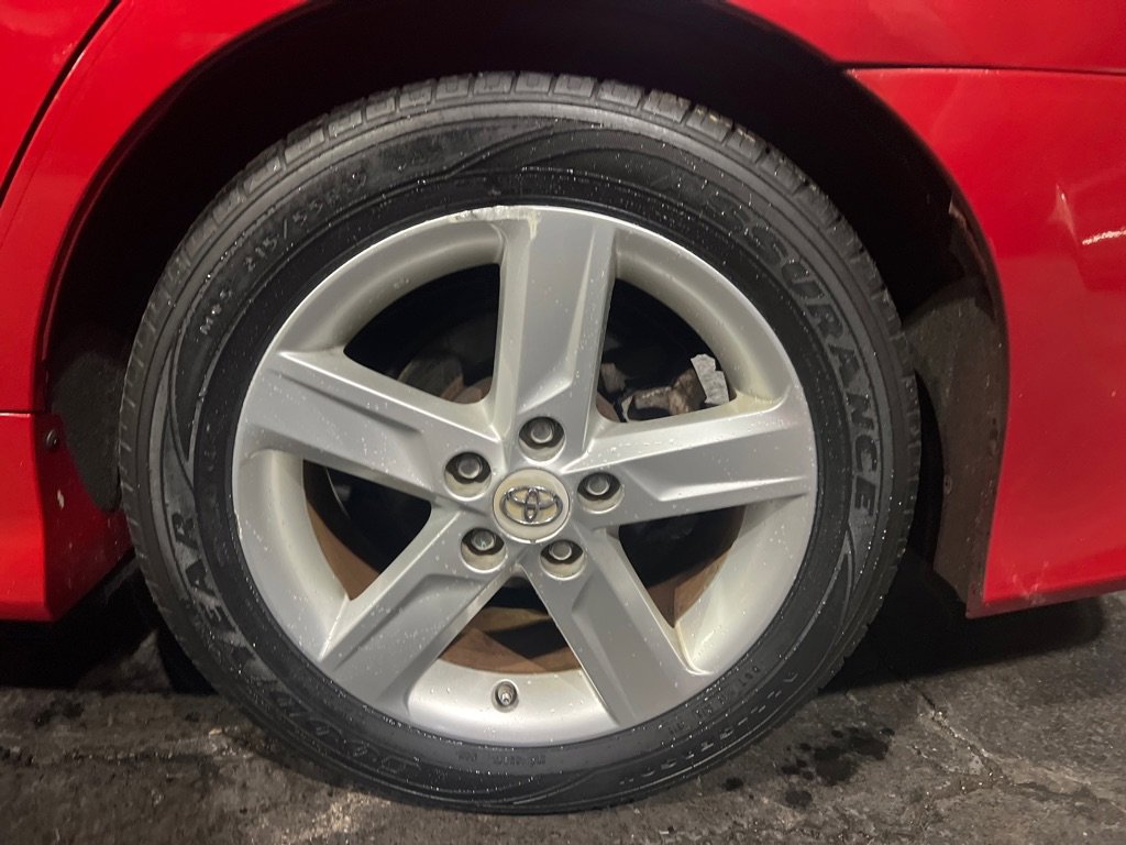 Used 2012 Toyota Camry SE image 37