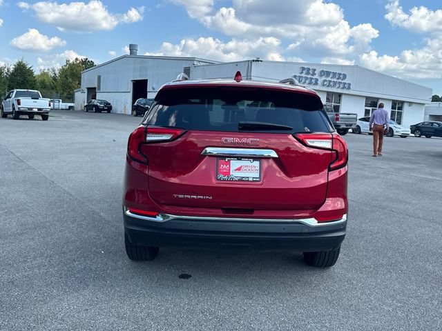 Used 2022 GMC Terrain SLT FWD image 5