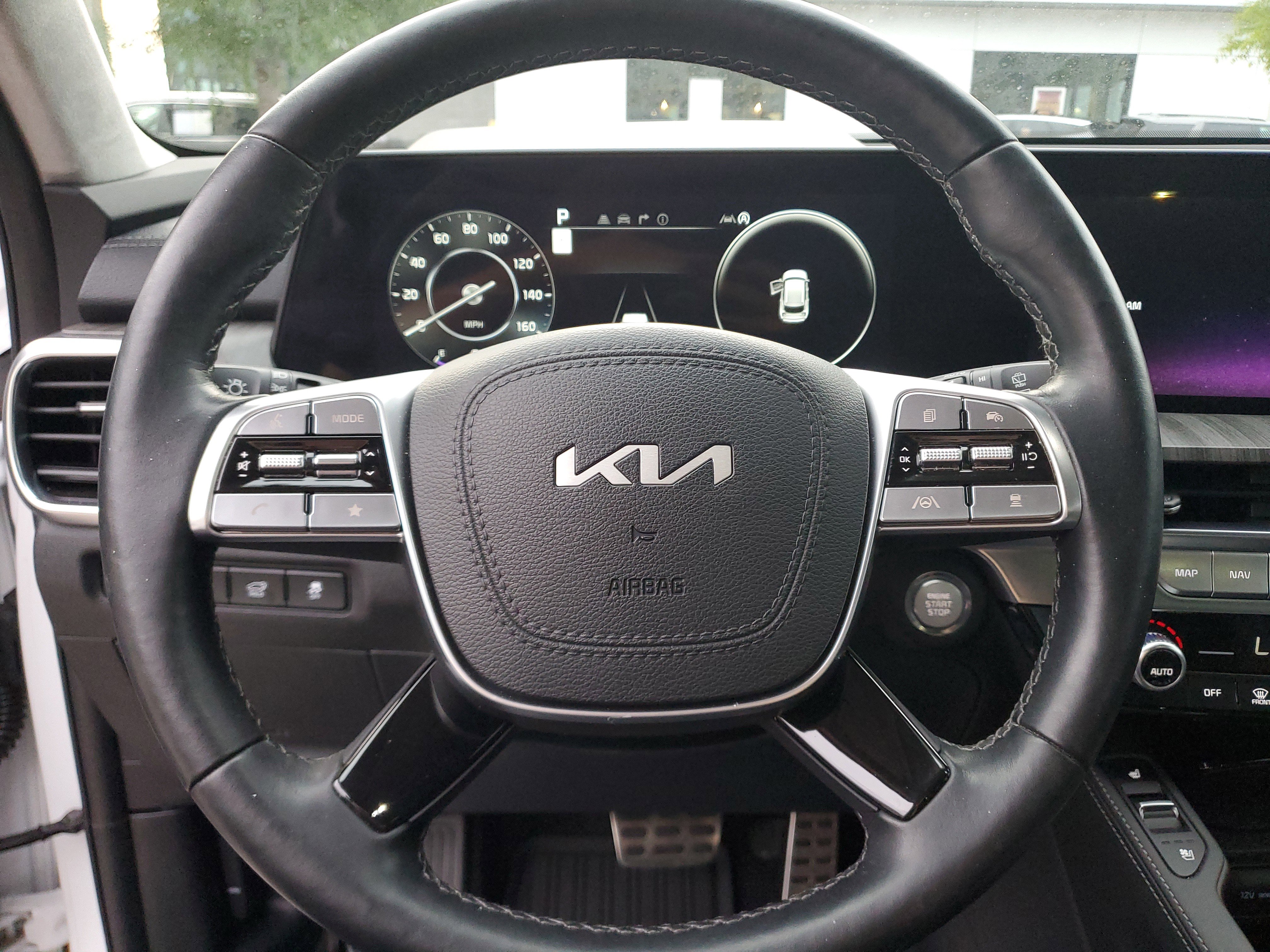 Used 2024 Kia Telluride SX Prestige w/ Towing Package AWD/4WD image 21