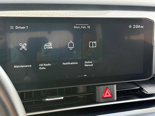 Used 2025 Kia Carnival image 25