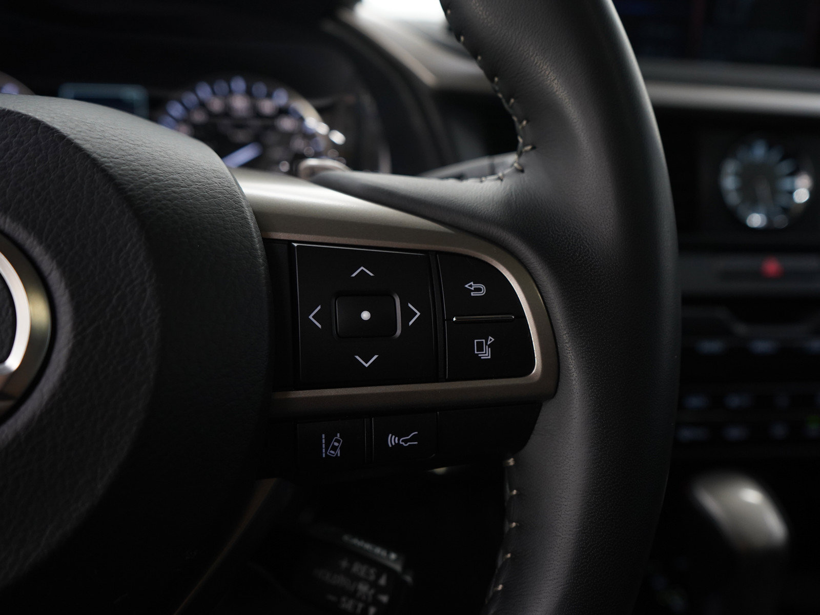 Used 2022 Lexus RX 350 AWD w/ Premium Package image 30