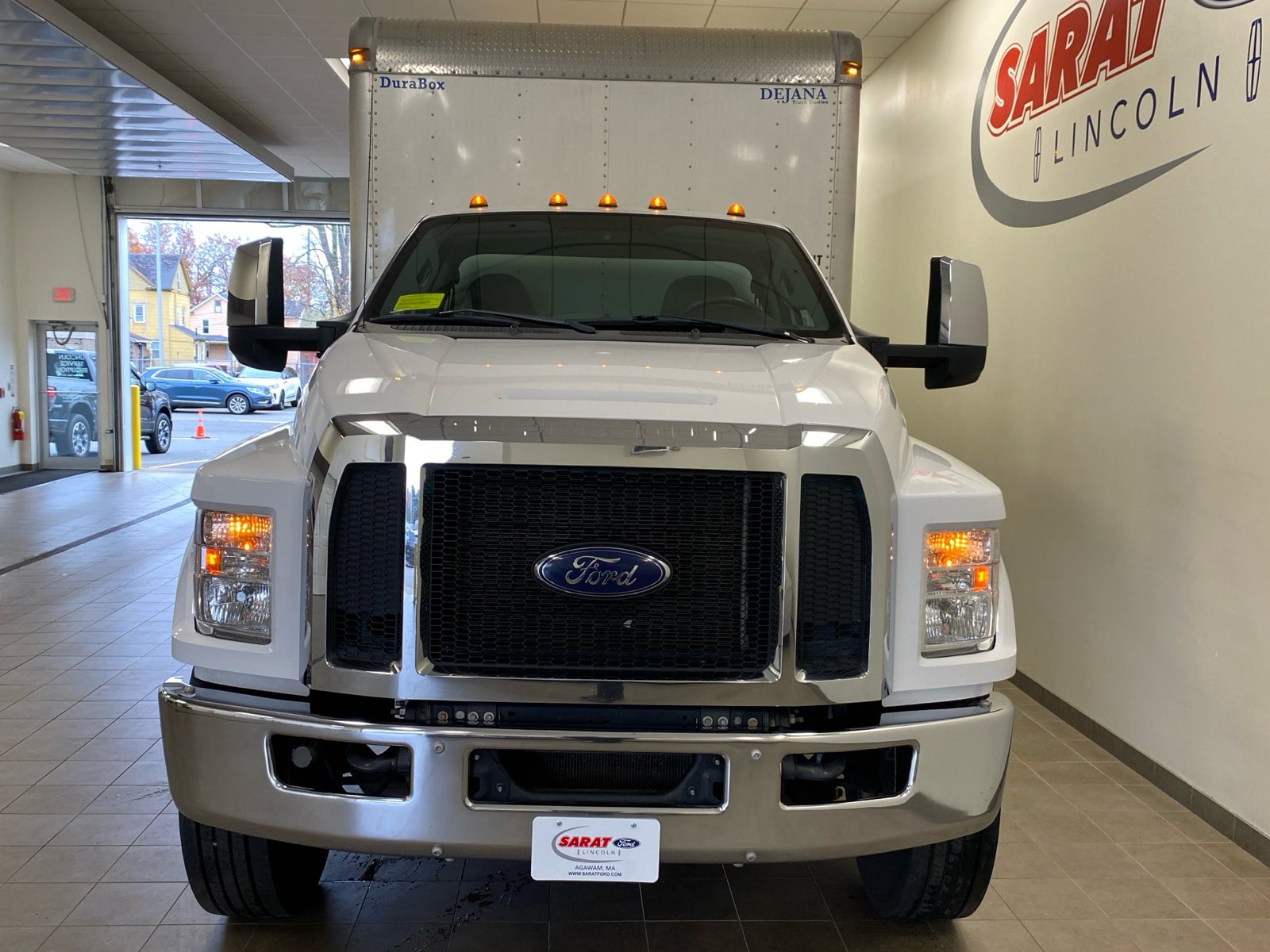 Used 2021 Ford F650 2WD Regular Cab Super Duty image 3