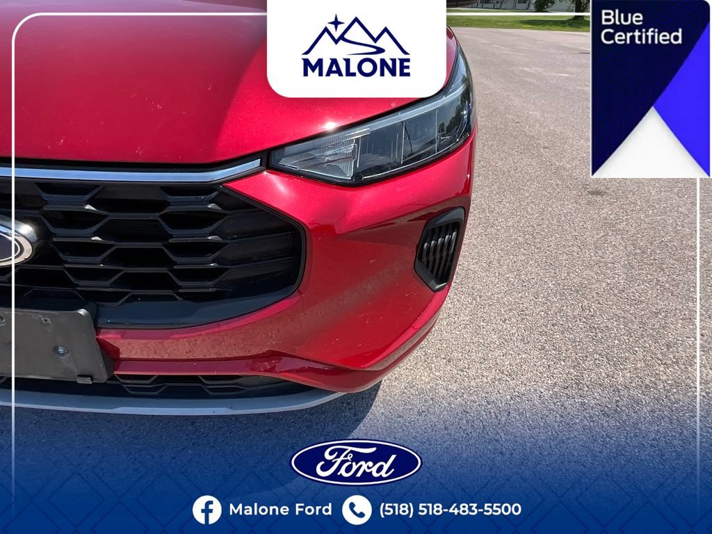 Used 2023 Ford Escape ST-Line w/ Tech Pack #1 AWD/4WD image 12