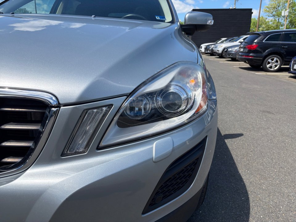 Used 2013 Volvo XC60 3.2 image 26