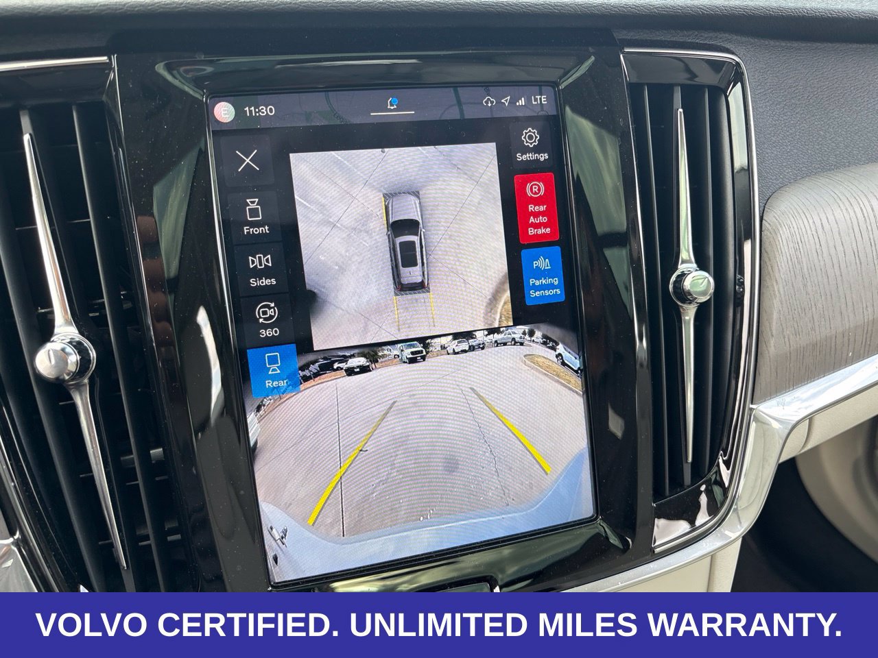 Certified 2025 Volvo V90 B6 Cross Country Plus AWD/4WD image 22