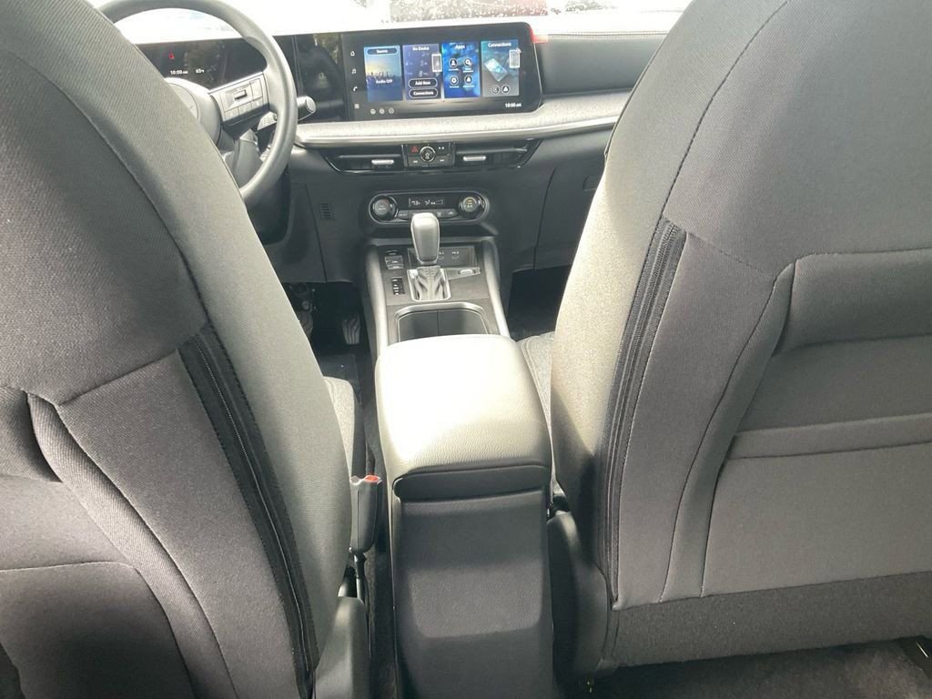 New 2026 Nissan Kicks SV image 28