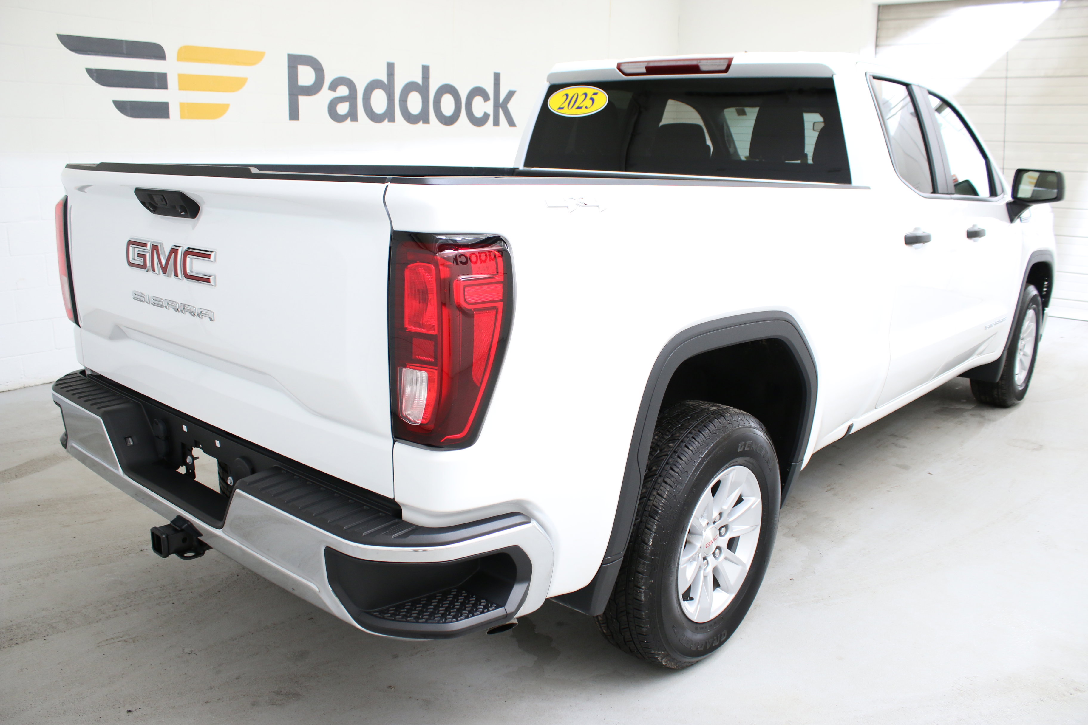 Used 2025 GMC Sierra 1500 Pro w/ Pro Value Package image 10