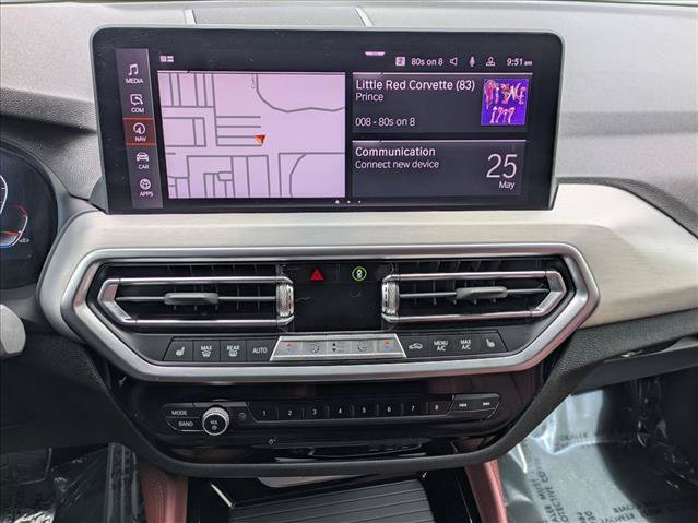 Used 2024 BMW X4 xDrive30i w/ M Sport Package AWD/4WD image 15