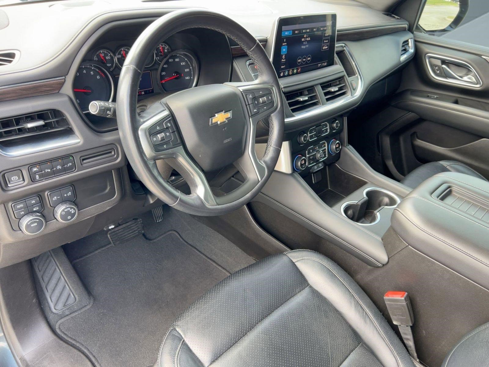 Certified 2021 Chevrolet Suburban LS w/ Driver Alert Package image 4