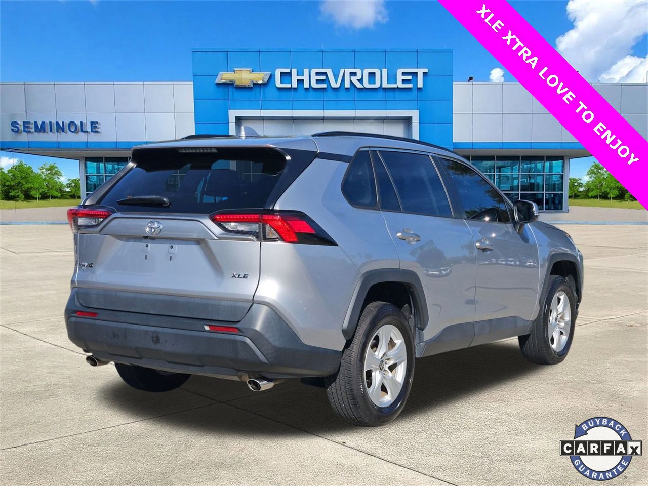 Used 2021 Toyota RAV4 XLE image 4