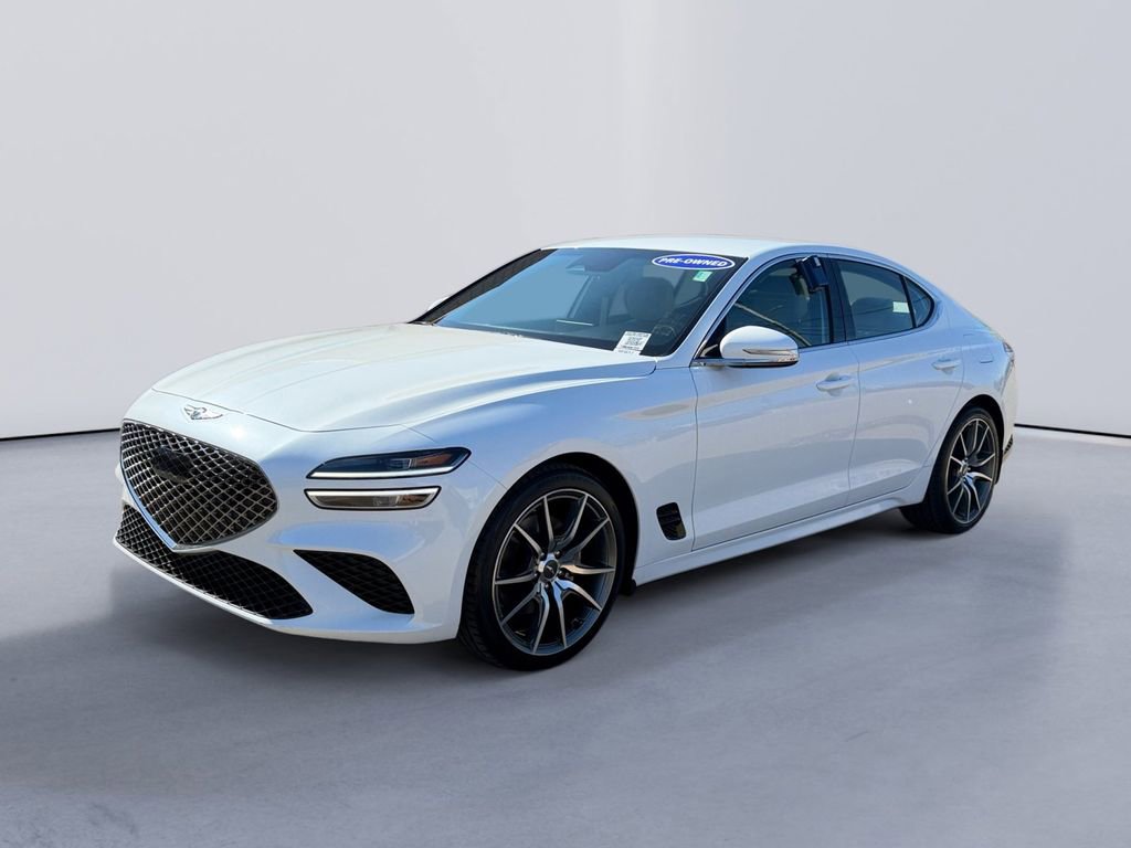 Used 2023 Genesis G70 2.0T RWD image 7