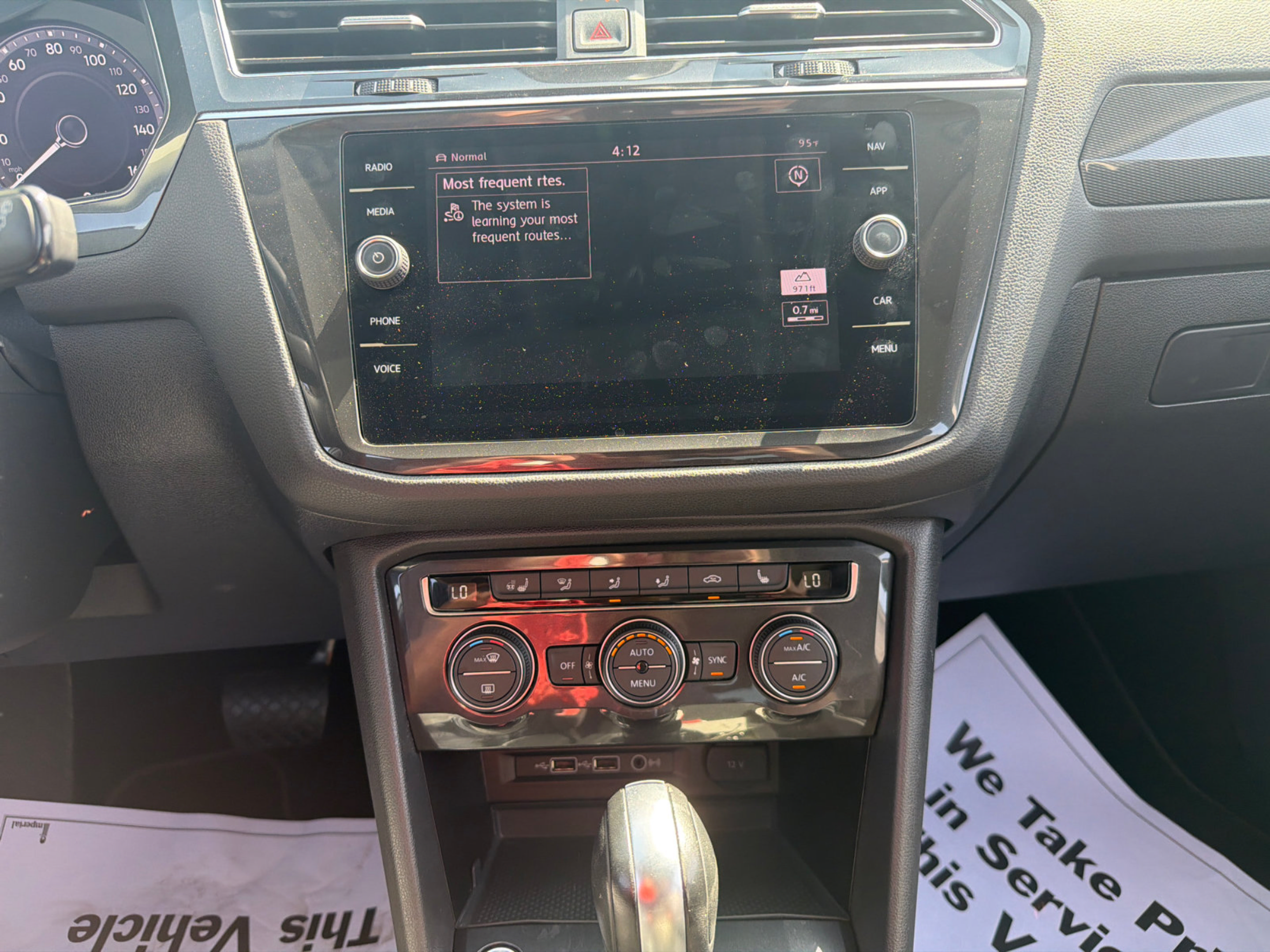 Used 2019 Volkswagen Tiguan SEL Premium AWD/4WD image 26