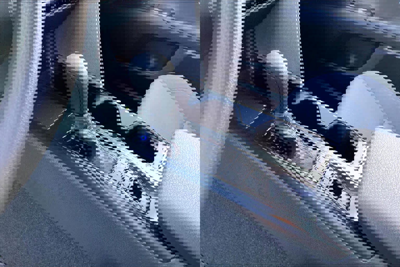 Used 2025 Toyota Camry LE image 16