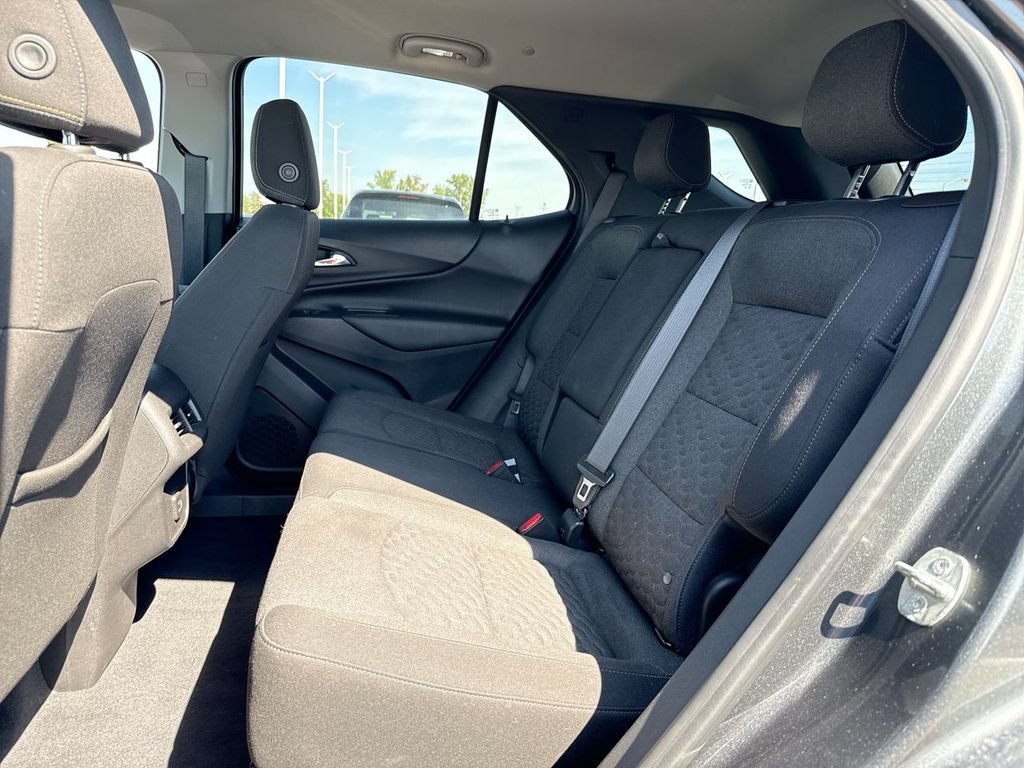 Used 2021 Chevrolet Equinox LT AWD/4WD image 23