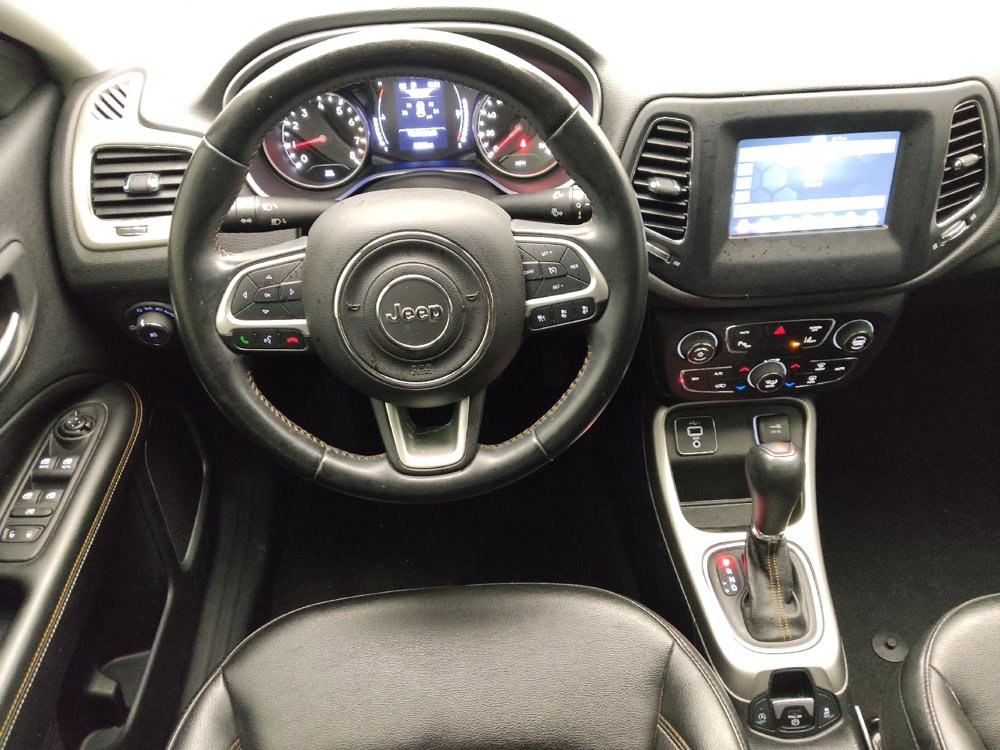 Used 2020 Jeep Compass Latitude FWD image 22