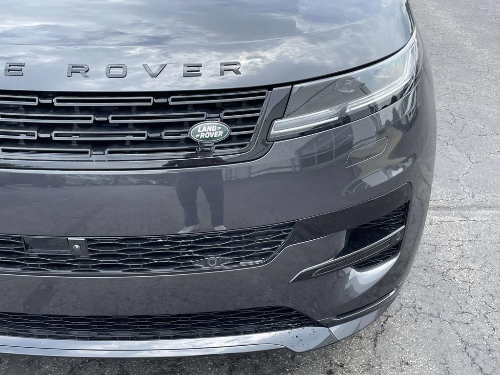 New 2026 Land Rover Range Rover Sport Dynamic SE AWD/4WD image 7