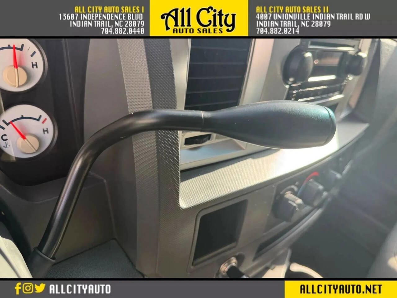 Used 2007 Dodge Ram 1500 Truck SLT image 20