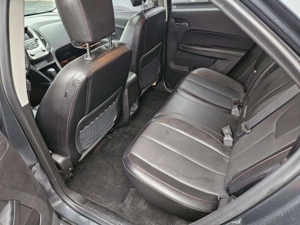 Used 2017 Chevrolet Equinox Premier w/ Enhanced Convenience Package image 5