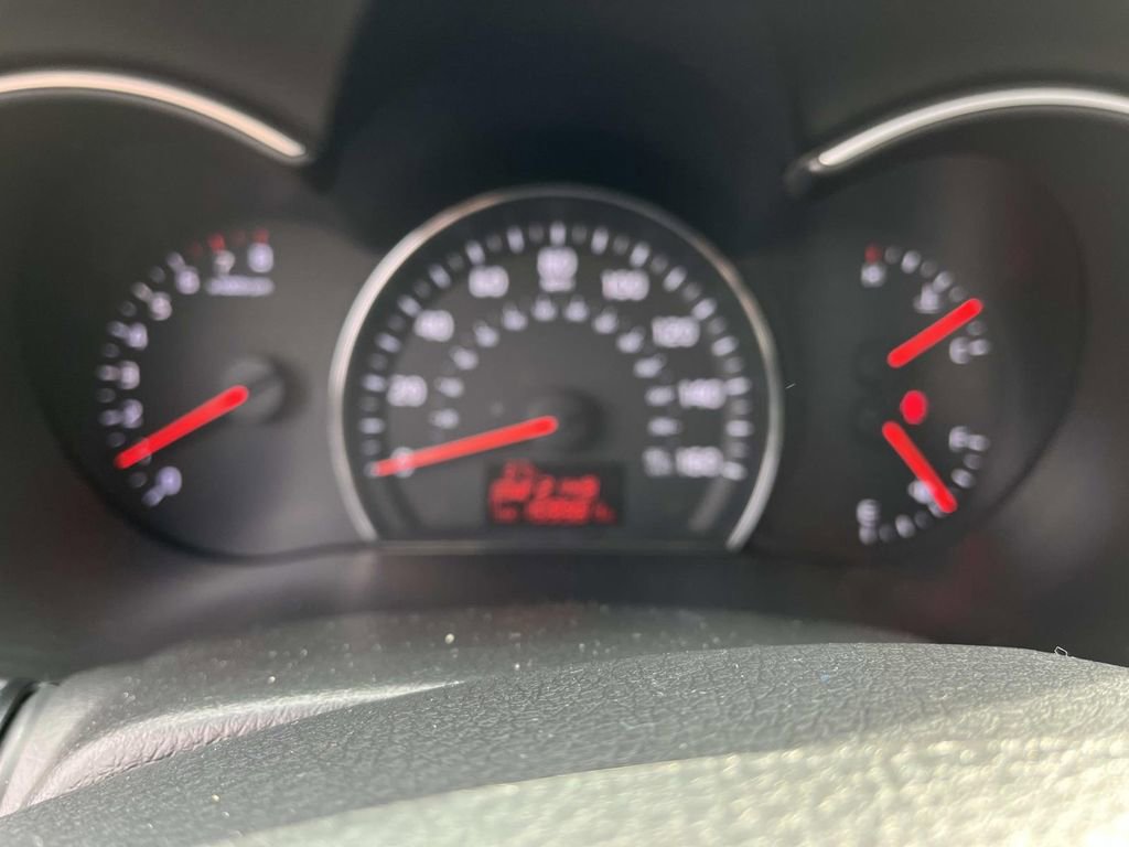 Used 2015 Kia Sorento LX image 33