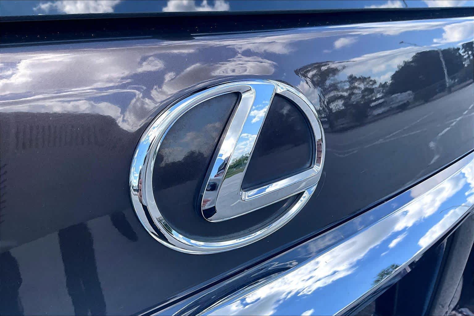 Used 2016 Lexus GX 460 w/ Premium Package AWD/4WD image 10