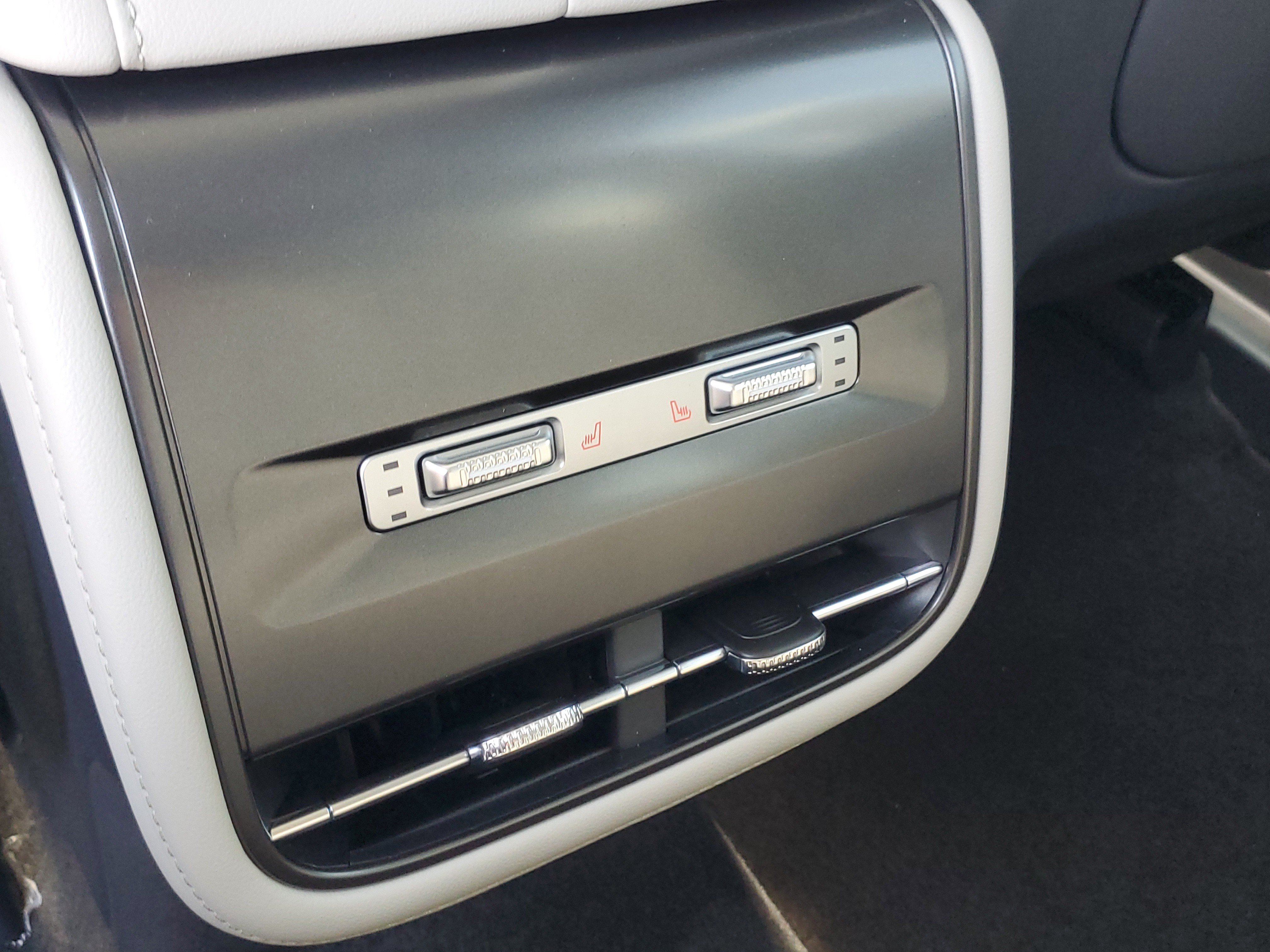 New 2026 Lincoln Nautilus Premier w/ Equipment Group 102A AWD/4WD image 31