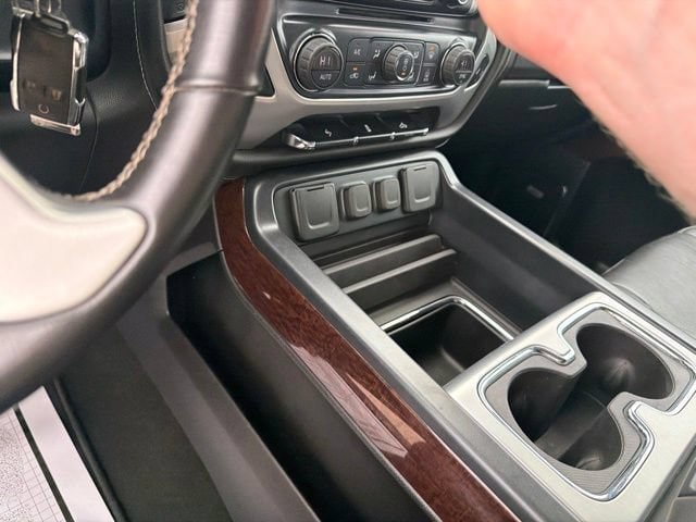 Used 2018 GMC Sierra 1500 SLT w/ SLT Premium Package AWD/4WD image 24