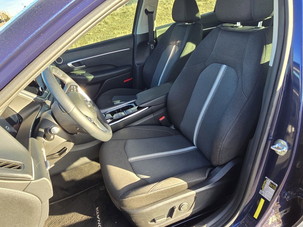 Used 2022 Hyundai Sonata SEL w/ Convenience Package image 12