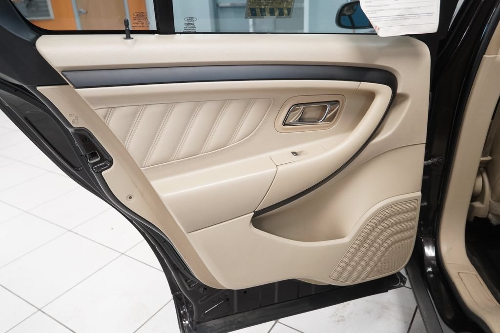 Used 2013 Ford Taurus SEL FWD image 24