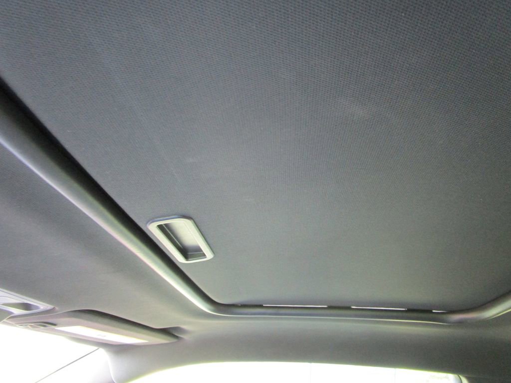 Used 2022 Chevrolet Camaro LT w/ RS Package image 41