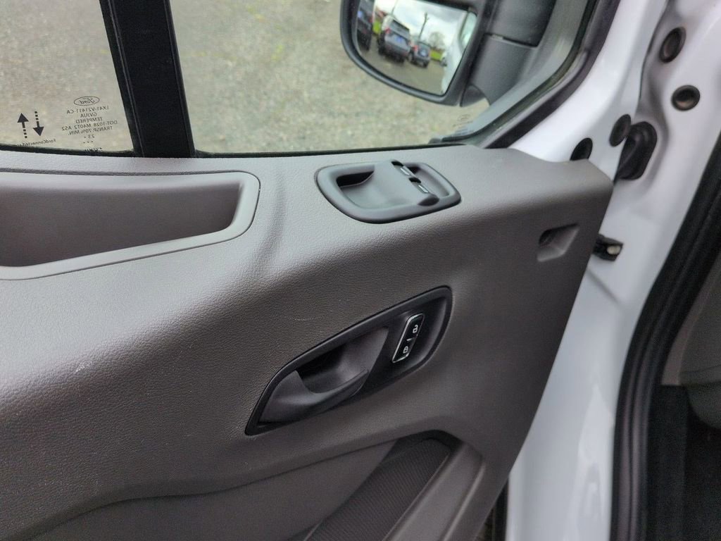 Used 2024 Ford Transit 350 XLT image 10