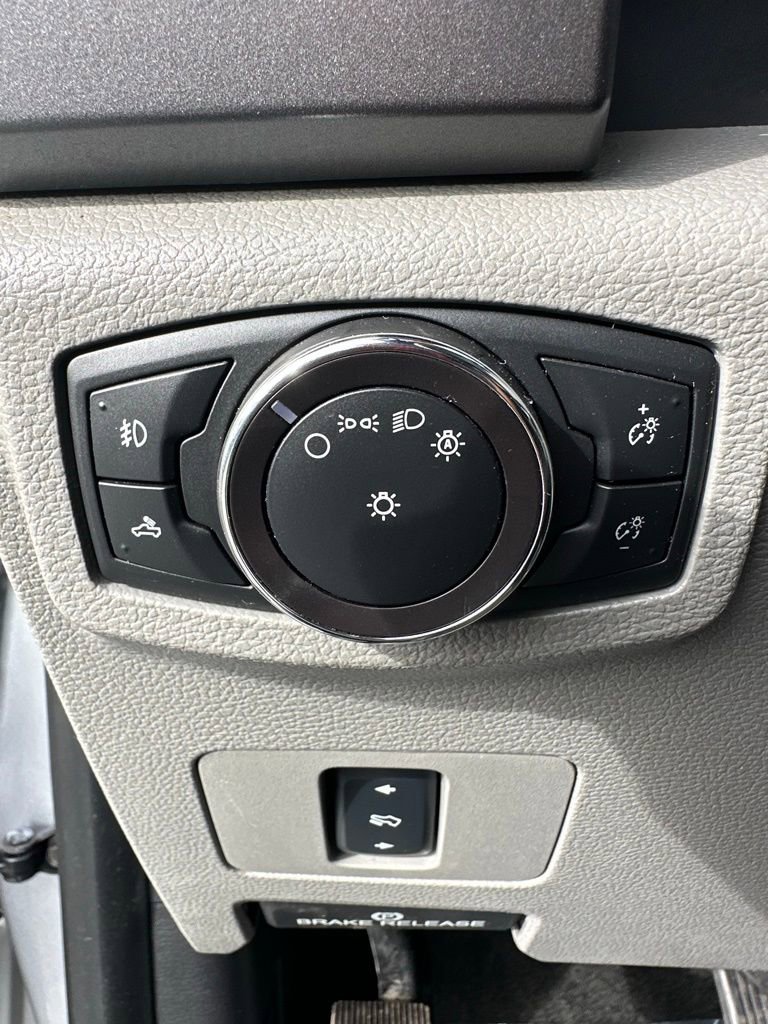 Used 2017 Ford F250 XLT w/ XLT Value Package image 32